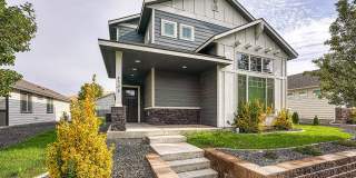 Pet Friendly South Richland Home with Bonus Loft Gallery 1