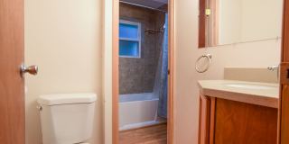 Beautiful 4 bedroom plus office home in Ballard Gallery 35