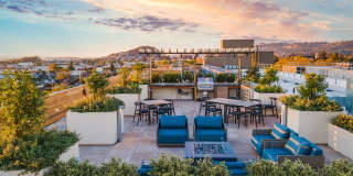 Jones Berkeley Gallery 8