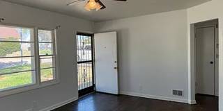 3941 Himebaugh Ave - 2 Bed/1 Bath in North Omaha | Move-in special: $350 off if you sign a lease by May 15. Gallery 4