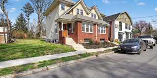 511 THIRD Avenue Gallery 1