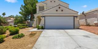Green Valley Beauty with Solar, New A/C & Spacious Corner Lot Gallery 3