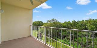 2 Bedroom 1.5 Bath Townhome Gallery 29