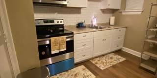 Charming furnished 2br 2nd Floor Apartment in Wilmington Gallery 14
