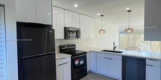 3201 NW 4th Ter Gallery 4