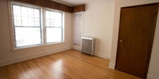 5411-5421 S. Ellis Avenue Gallery 26