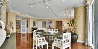 19955 NE 38th Ct Gallery 11