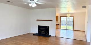 2335 N Douty Street Gallery 4