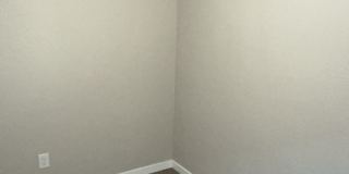 Utilities Included - 1 Bed 1 Bath Apartment Gallery 18