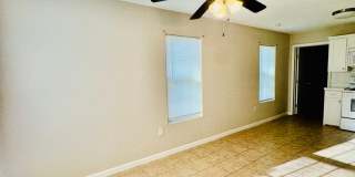 2 Bedroom / 1 Bath Rental – Southside Neighborhood Gallery 3