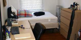 Nicely renovated 4 bed unit near BU and the Green Line. Gallery 4