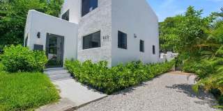 823 33rd Street, West Palm Beach, FL 33407 - 4705 Gallery 9