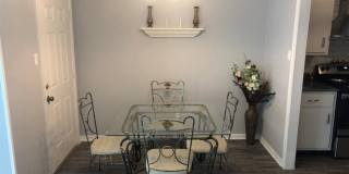 2 bed 1.5 Four-plex unit - Great location!! Gallery 4