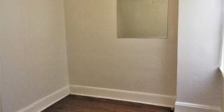 2026/2027 JHU Off-Campus 3bd/1ba Rowhouse w/ W/D & rear yard! -Available 6/9/26 2026/2027 JHU Off-Campus 3bd/1ba Rowhouse w/ W/D & rear yard! -Available 6/9/26 Gallery 21