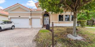 19385 SW 79th Ct Gallery 1