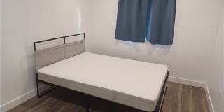 24019 Sylvan  St. Gallery 13