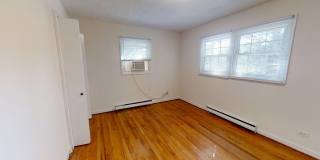 1107 River Court Gallery 16