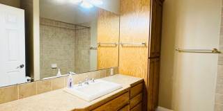 Stunning Executive 4 Bedroom 2 Bath Home in Northwest Loveland - 3-Car Garage! Gallery 12