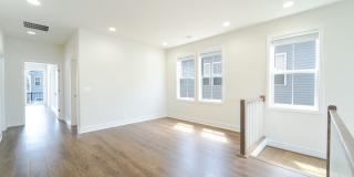 Spacious 5-bedroom, 4-bath single-family home in Brambleton / Ashburn Gallery 57