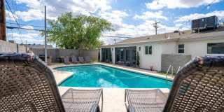 423 N 73rd Place Gallery 49