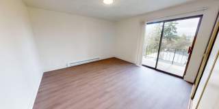 104 LIVE CLOSE TO CARKEEK PARK-6 MILES OF TRAILS! Gallery 21