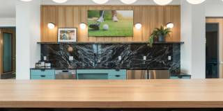 Elux at McQueen Gallery 2