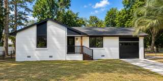 746 Broad River Boulevard Gallery 1