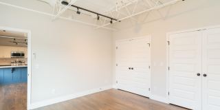 614 E Main Street Gallery 14