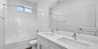 Levante Apartments Homes Gallery 6