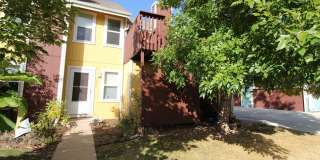 Fantastic Townhome Fantastic Townhome Gallery 1
