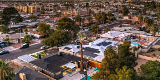 Vibrant, fully-furnished home near downtown with modern updates, pool & spa with flexible stay options! Gallery 60