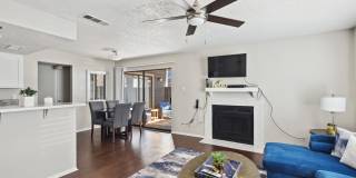 River Oaks Gallery 4