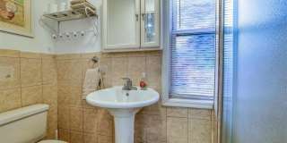 14 N Vassar Square Gallery 16