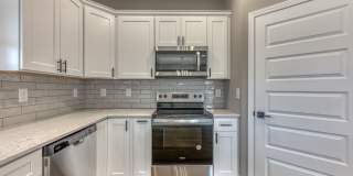 207 Monroe Dr Gallery 18