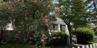 Bungalow in Charlotte with 2 bedrooms, 2 baths Gallery 5