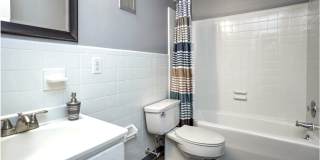 Highview Manor Apartments Gallery 25