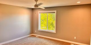 750 SE Westown Parkway Gallery 22