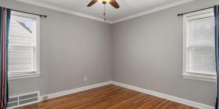 212 Devillen Avenue Gallery 10