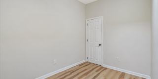 705 N MILTON Avenue Gallery 27
