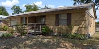 Available 7/10/2026 Quaint home with vinyl plank flooring! Gallery 1