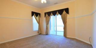 Wow!!! VISTA LAKES 4br 2ba POOL HOME with FENCED YARD... Pool & Lawn care included. Gallery 12