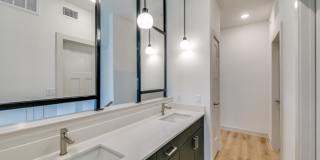 Burnett Lofts Gallery 14