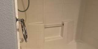 Quiet Peaceful 3 bedroom 2 bath Single Level home located in Central Point Gallery 28