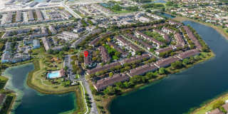 1947 SE 24th Ter Gallery 29