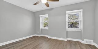 35 CRITTENDEN Street NE Gallery 18