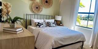 453 NE 13th St Gallery 8