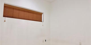 813 Travis Street Gallery 22