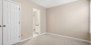 1277 E ISLAND Pl E Gallery 26