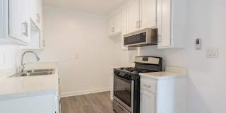 Reseda Continental Apartments Gallery 2