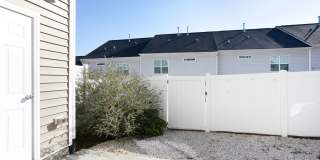 Available mid-July - Adorable 3 Bed 2.5 Ba In Great Location! First Floor Master! Gallery 16